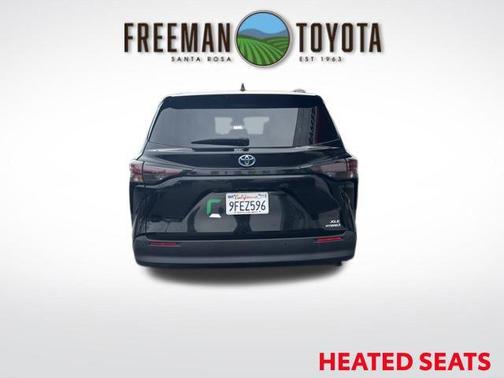 2023 Toyota Sienna XLE
