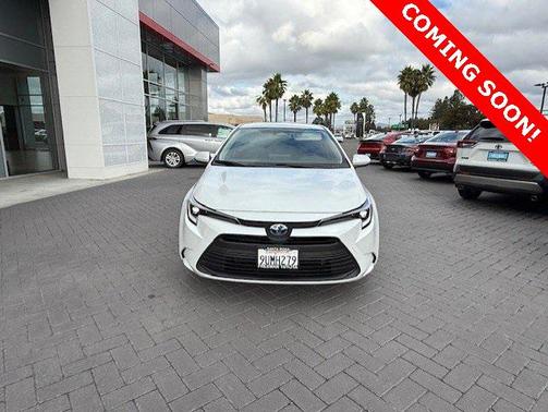 2025 Toyota Corolla Hybrid LE