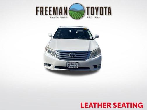 Blizzard Pearl 2011 Toyota Avalon Limited