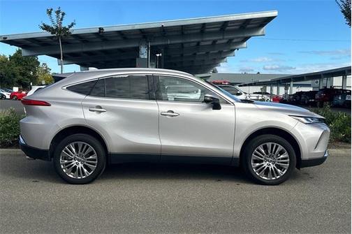 2023 Toyota Venza XLE