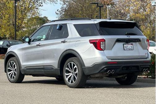 2022 Ford Explorer ST