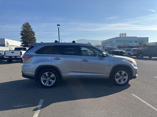 2015 Toyota Highlander Limited