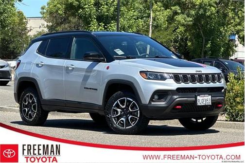 2024 Jeep Compass Trailhawk