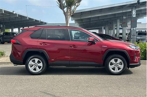 2021 Toyota RAV4 Hybrid LE