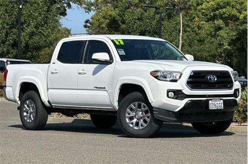 2017 Toyota Tacoma SR5