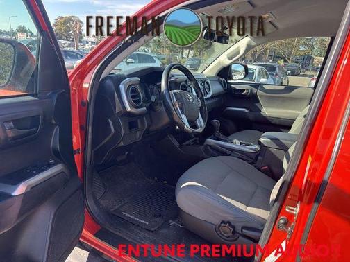 2016 Toyota Tacoma SR5