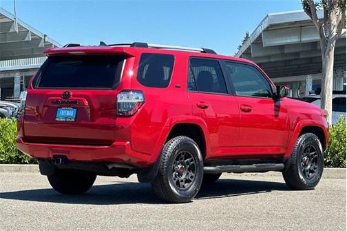 2023 Toyota 4Runner SR5