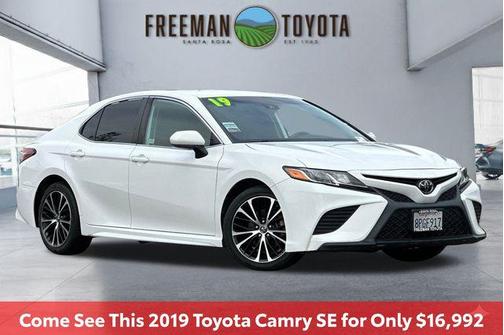 2019 Toyota Camry SE