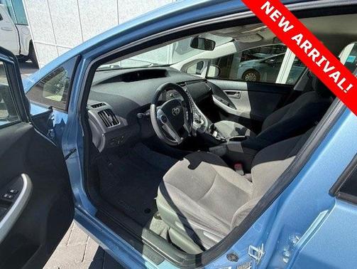 2013 Toyota Prius Plug-in Base