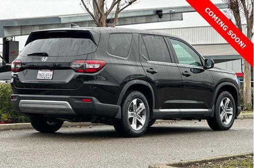 2023 Honda Pilot 2WD EX-L 8 Passenger