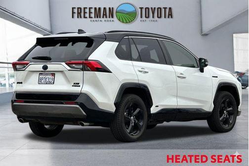 2020 Toyota RAV4 Hybrid SE