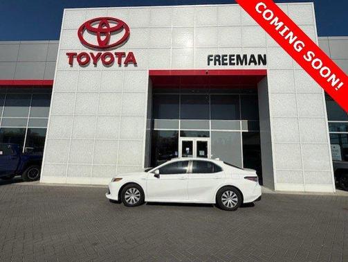 2020 Toyota Camry Hybrid LE