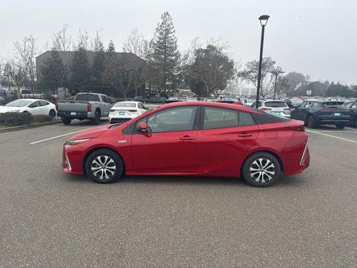 2021 Toyota Prius Prime Limited