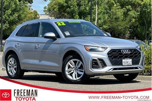 2022 Audi Q5 45 S line quattro Premium