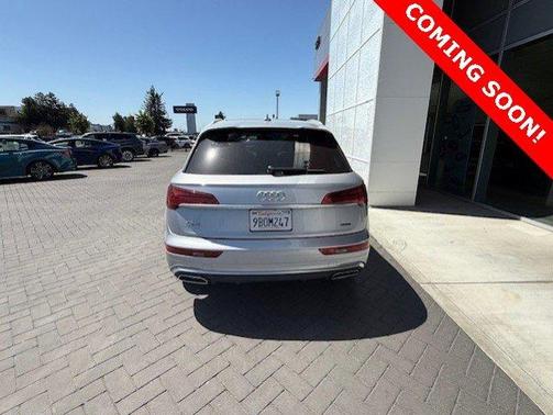 2022 Audi Q5 45 S line quattro Premium
