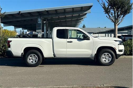 2025 Nissan Frontier S