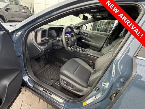 2025 Toyota Crown Signia Limited