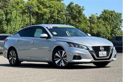 2022 Nissan Altima 2.5 SL