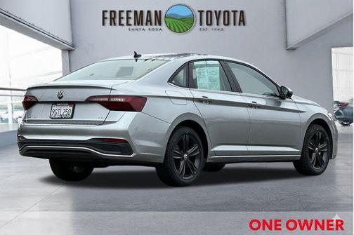 2023 Volkswagen Jetta 1.5T SE