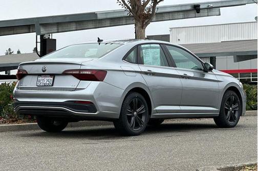 2023 Volkswagen Jetta 1.5T SE