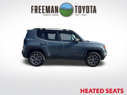 2017 Jeep Renegade Trailhawk