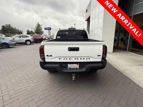 2017 Toyota Tacoma SR5