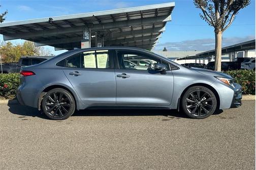 2024 Toyota Corolla Hybrid SE