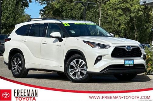 2021 Toyota Highlander Hybrid XLE