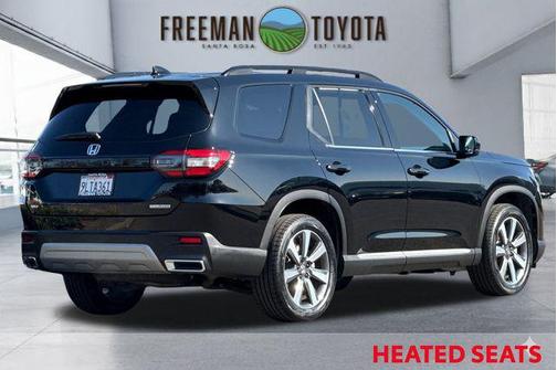 2024 Honda Pilot Touring 8-Passenger