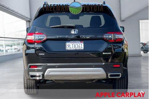 2024 Honda Pilot Touring 8-Passenger