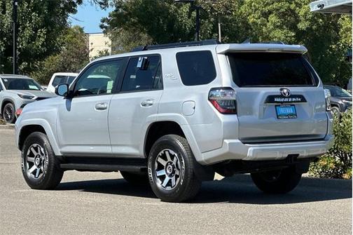 2024 Toyota 4Runner TRD Off Road