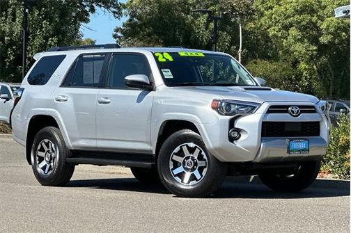 2024 Toyota 4Runner TRD Off Road