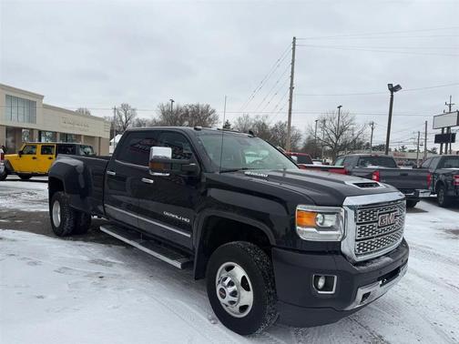 2019 GMC Sierra 3500 Denali