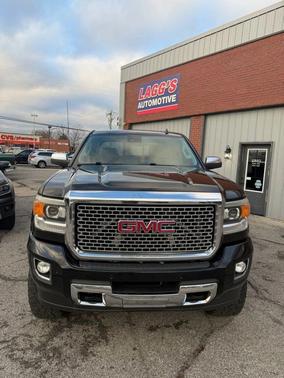 2015 GMC Sierra 2500 Denali
