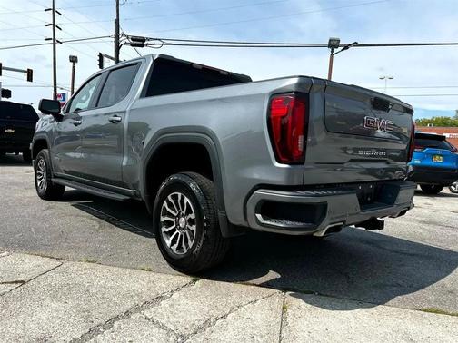2022 GMC Sierra 1500 AT4