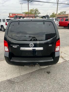 2010 Nissan Pathfinder SE