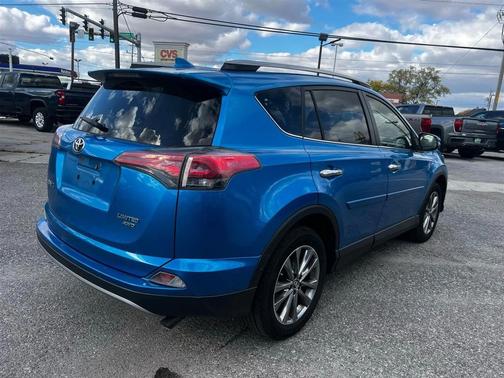 2017 Toyota RAV4 Limited