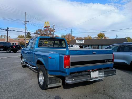 1995 Ford F-350 XL SuperCab DRW