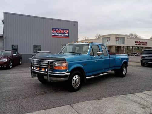 1995 Ford F-350 XL SuperCab DRW