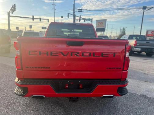 2021 Chevrolet Silverado 1500 Custom