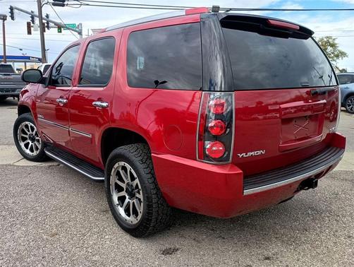 2013 GMC Yukon Denali