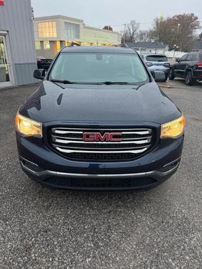 2017 GMC Acadia SLE-2