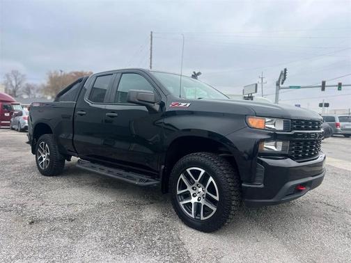 2019 Chevrolet Silverado 1500 Custom Trail Boss