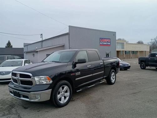 2016 RAM 1500 SLT