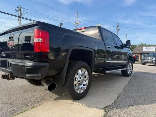 Onyx Black 2016 GMC Sierra 2500 Denali