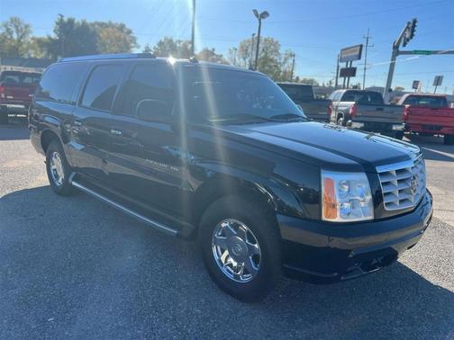 2003 Cadillac Escalade ESV Standard