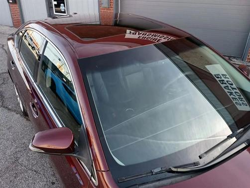 Burgundy 2013 Toyota Avalon XLE Premium