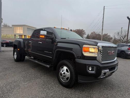 2015 GMC Sierra 3500 Denali