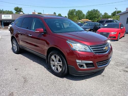 Siren Red Tintcoat 2017 Chevrolet Traverse 1LT