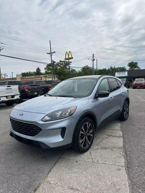 2022 Ford Escape SE